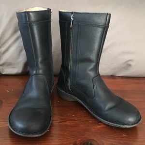UGG leather boots - rubber soles are intact.